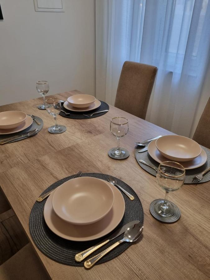 Apartman Lovre Zadar Buitenkant foto