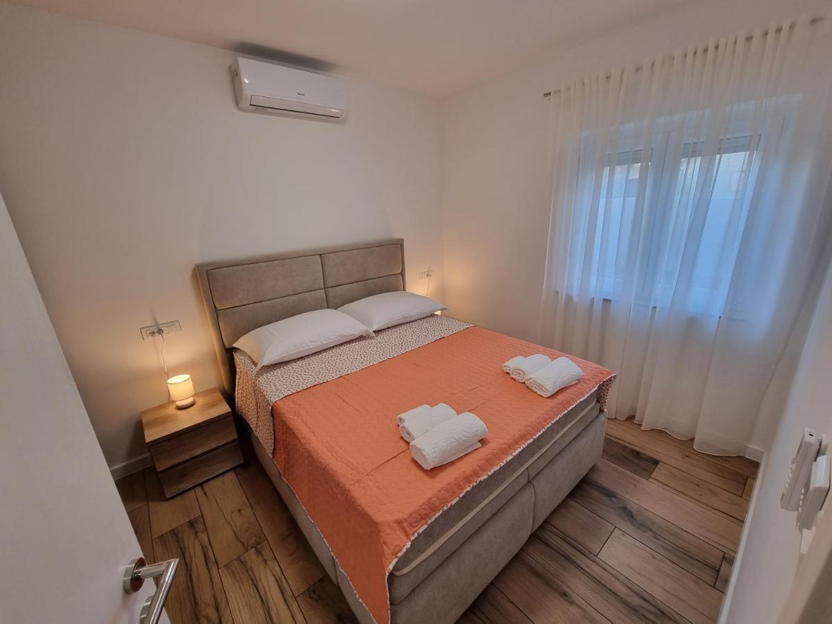 Apartman Lovre Zadar Buitenkant foto